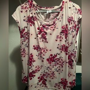 Elle floral top